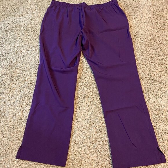 Sketchers Reliance 3-Pocket Mid-Rise Straight Leg Scrub Pant - Picture 4 of 9